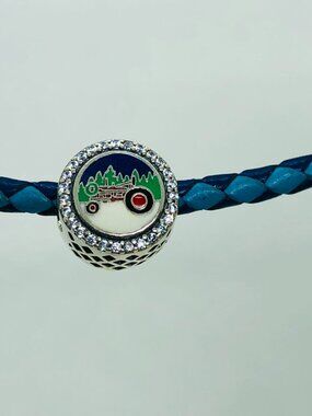 ✨✨Pandora Lancaster Country Clear Bead Charm